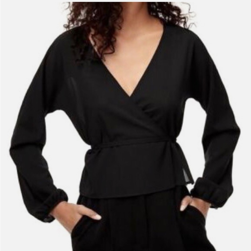 Aritzia Wilfred Crepe Wrap Top Long Sleeve